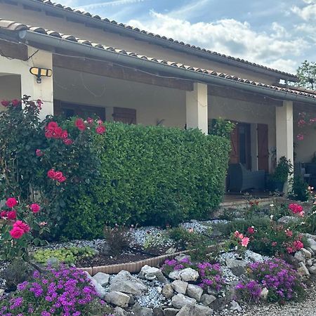 Appartement Mansarde Et Climatise 50 M2 Pompignan  エクステリア 写真
