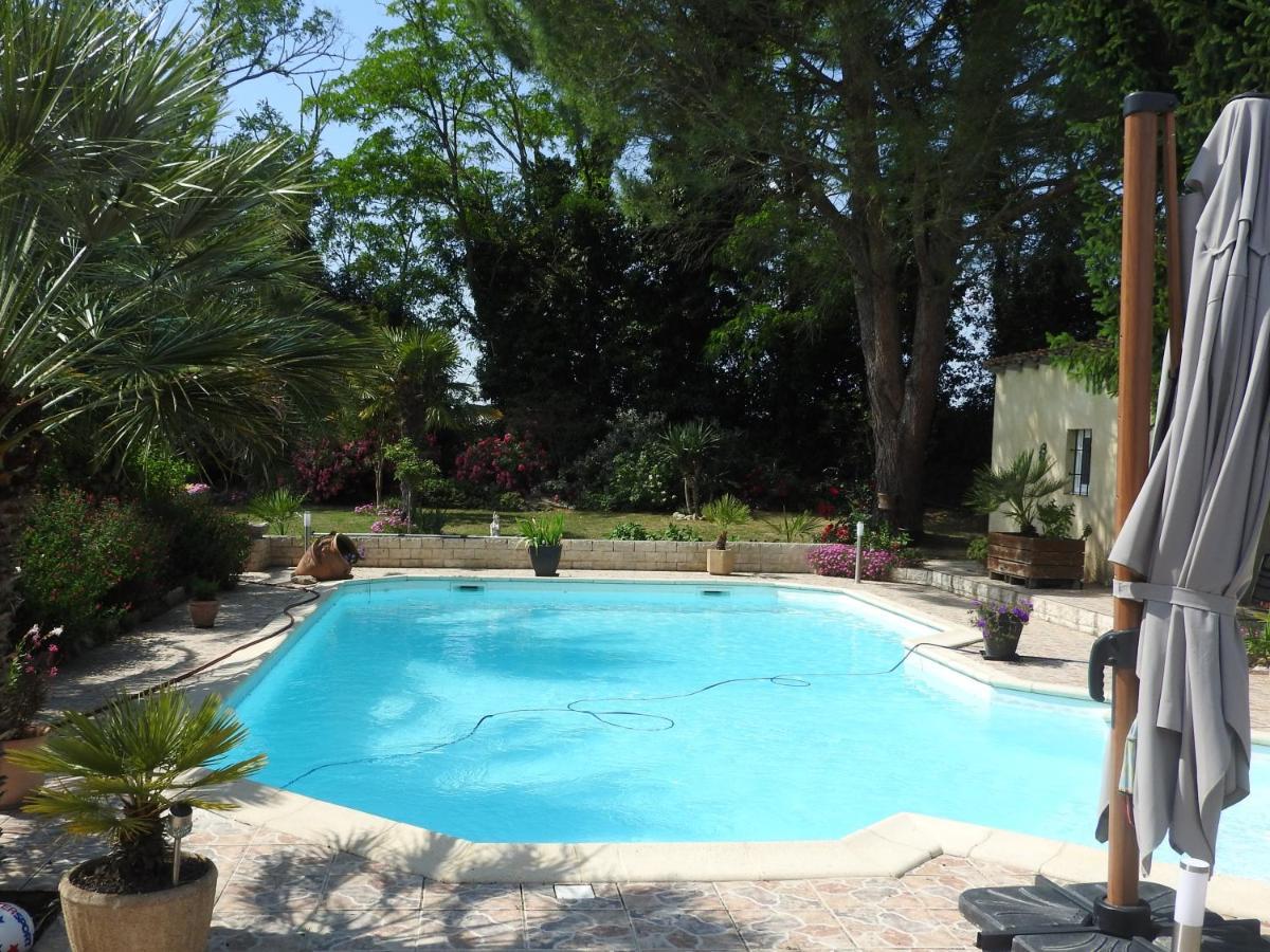 Appartement Mansarde Et Climatise 50 M2 Pompignan  エクステリア 写真