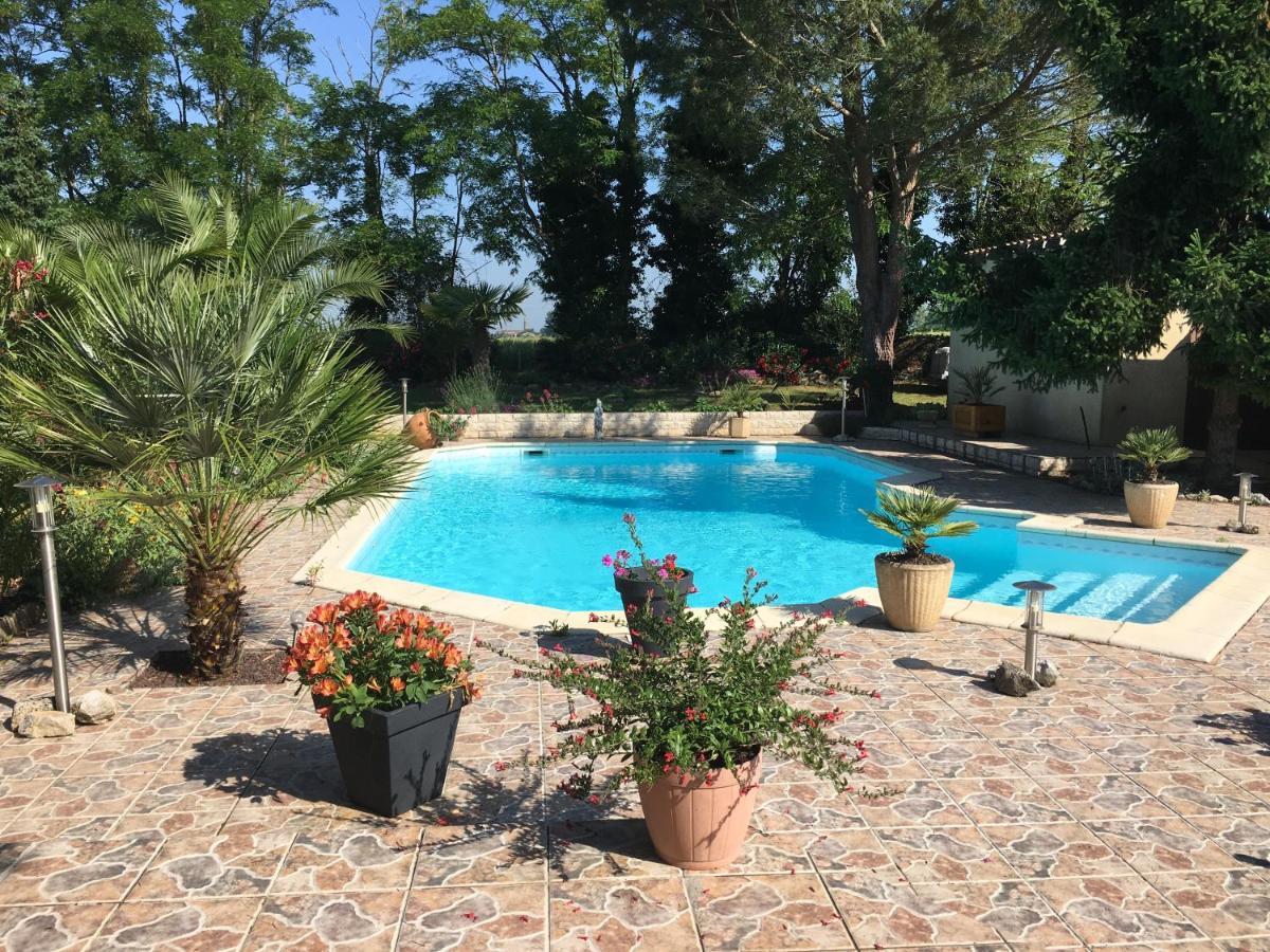 Appartement Mansarde Et Climatise 50 M2 Pompignan  エクステリア 写真