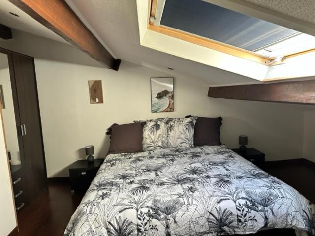 Appartement Mansarde Et Climatise 50 M2 Pompignan  エクステリア 写真
